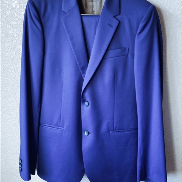 Alexander McQueen Other - Alexander McQueen Blue Suit 40R